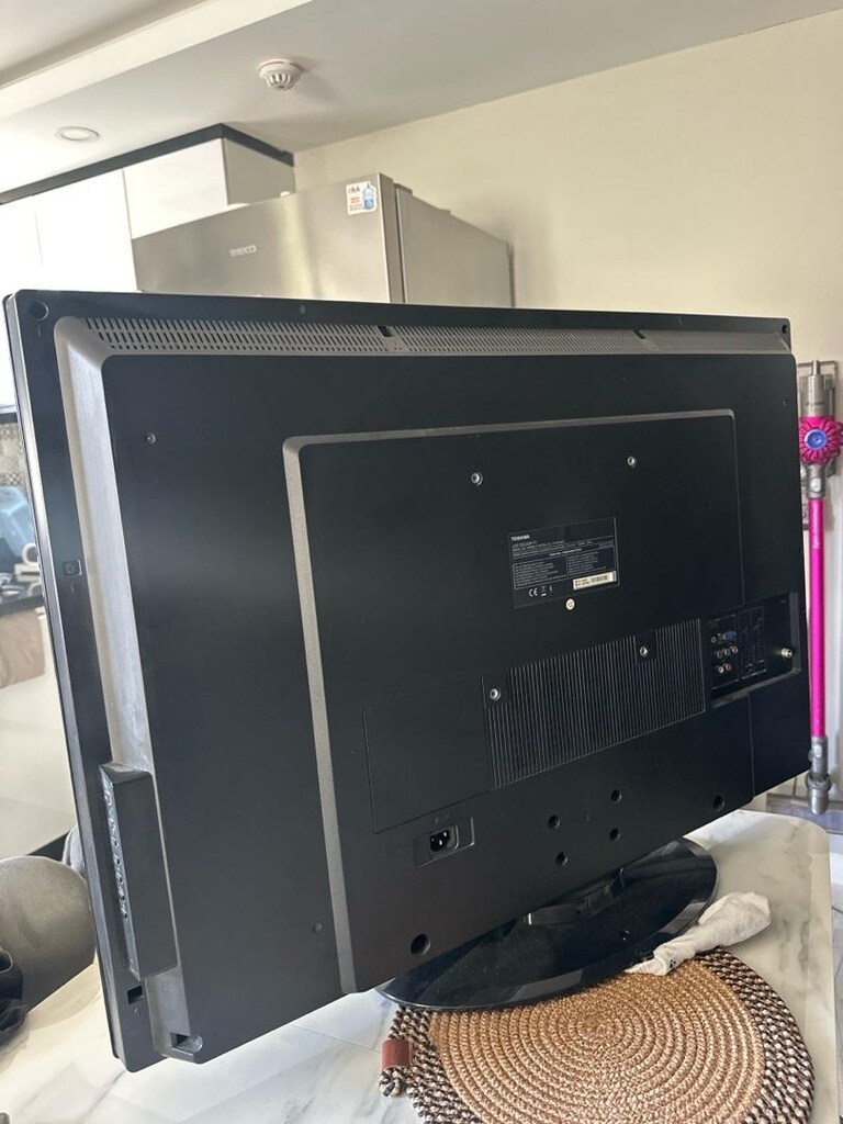 Toshiba 43’’ Tv - 3
