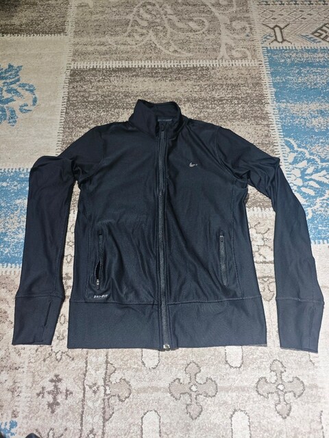 Nike Dri Fit Fermuarlı Koşu Üstü