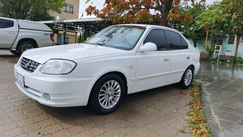 Hyundai admire 1.6 - 2