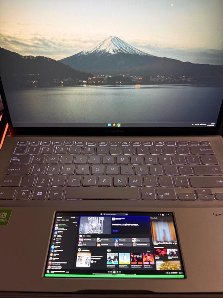ASUS Vivobook S432FL-EB152T Notebook - 2