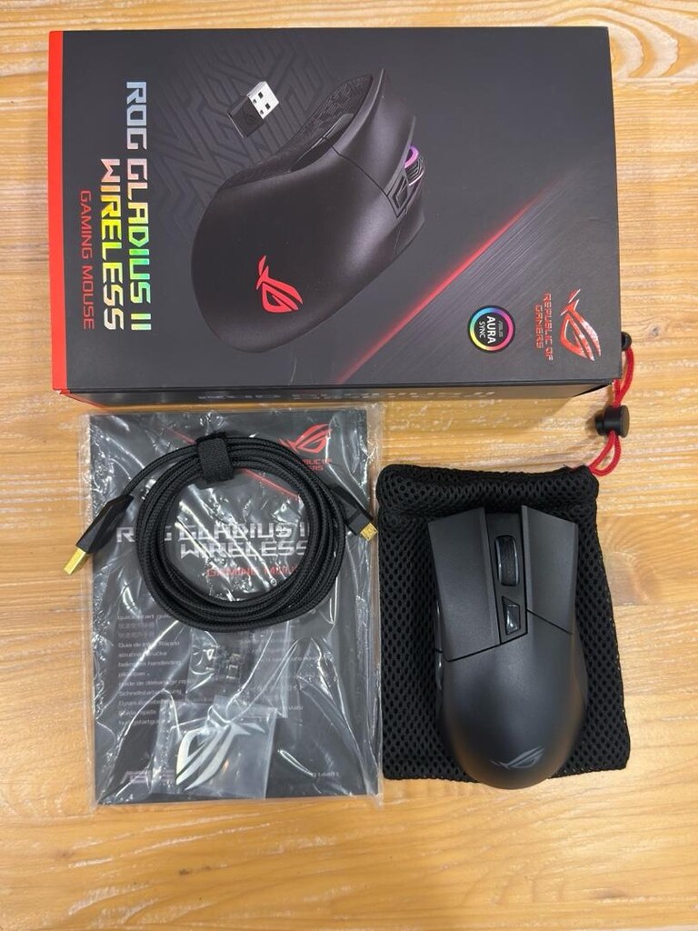 ASUS ROG GLAIUS MAUSE - 3