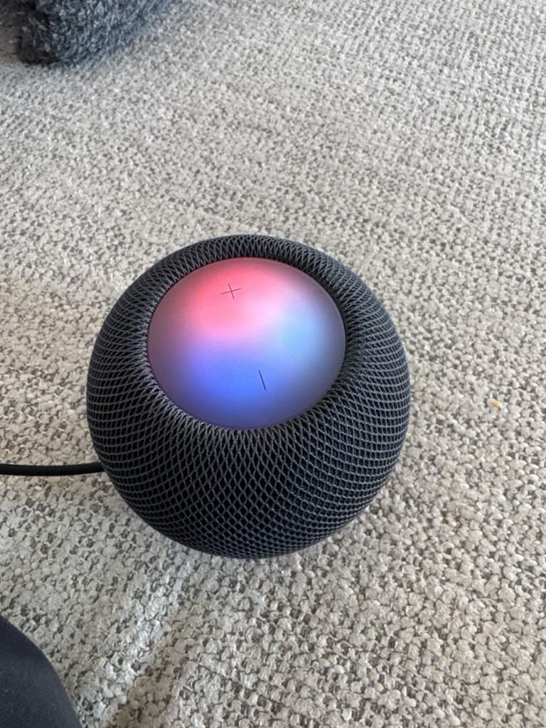 Apple HomePod mini - 4