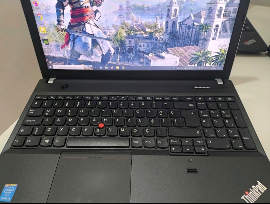 i5 4. Nesil Lenovo harici ekran kartlı laptop - 4