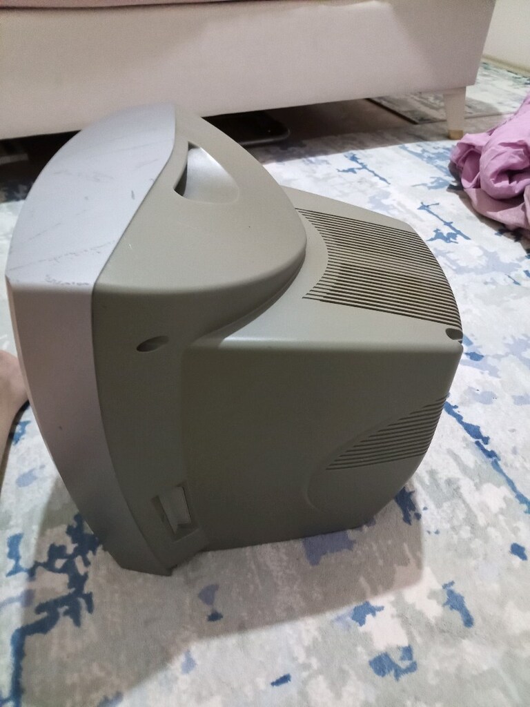 BEKO MARKA 37 EKRAN TV - 5