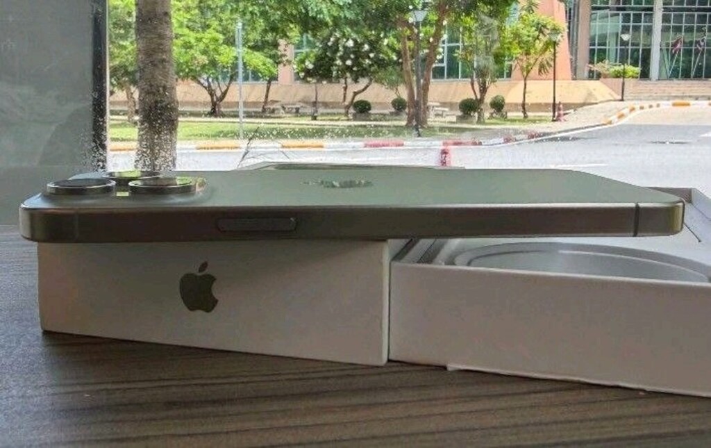 İlk Sahibinden İPhone 15 Promax - 4