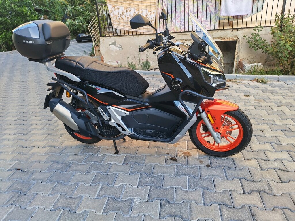 2024 Model RKS Reale 125 Nokta hatasız - 910 KM - Dolu Ekstralı (SH39) - 2