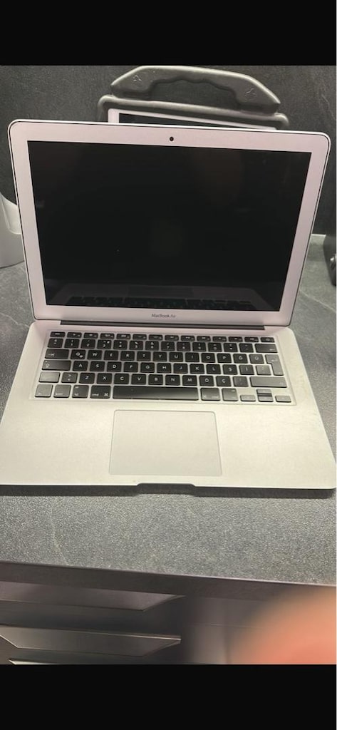 mac Book Air - 2