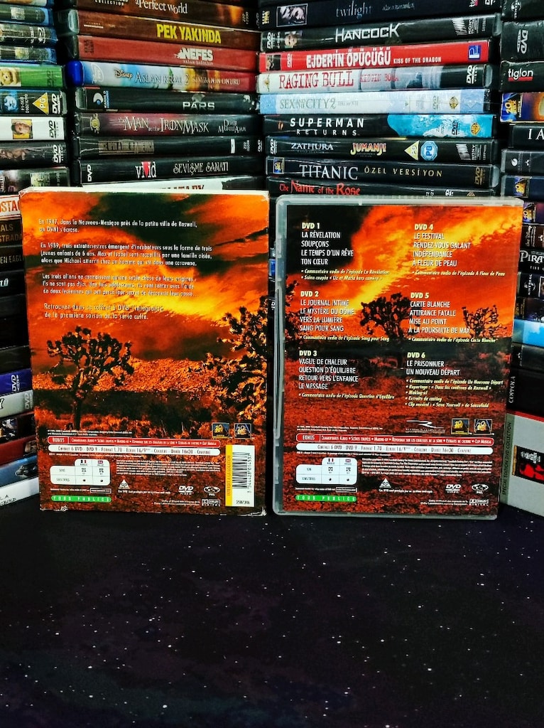 Roswell 1.Sezon DVD Film - 2