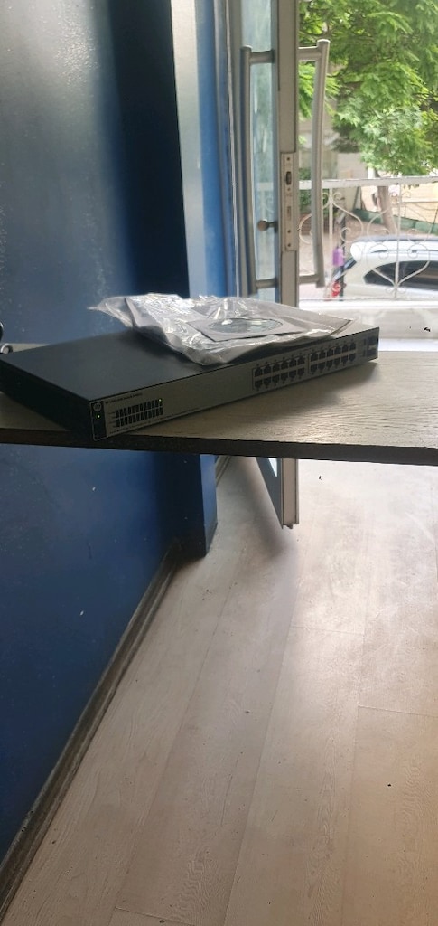 HP1820 24G Switch. YÖNETİLEBİLİR 24 PORT GİGABİT - 2