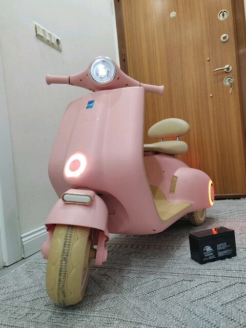 (YEDEK AKÜLÜ) VESPA 12V AKÜLÜ PEMBE MOTOR