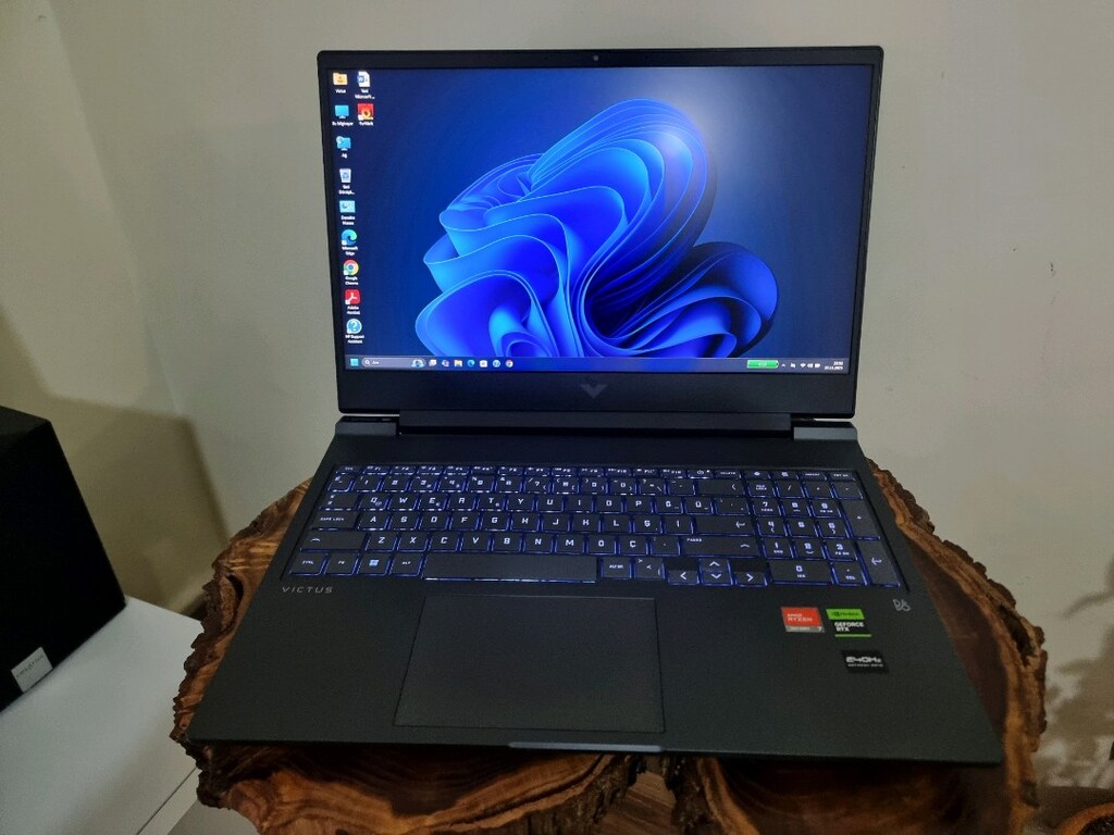 Hp Victus Ryzen7-7840HS RTX 4070 (8GB) 32GB RAM 1 TB SSD 2K EKRAN - 3