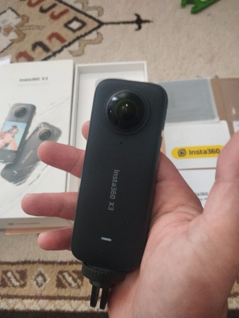 Insta360 X3 5.7K 360° Aksiyon Kamera + Samsung 512 GB Hafıza Kartı + - 3