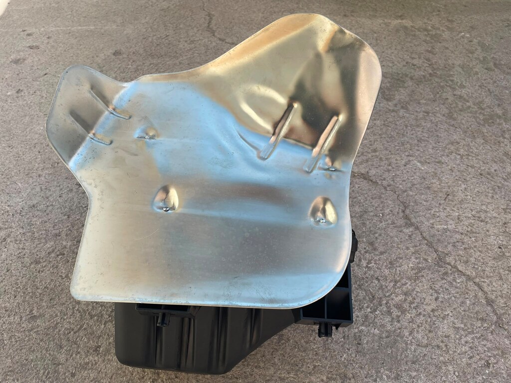 PASSAT HAVA FİLİTRE KUTUSU 1.6 ALZ 1.8 1997 1998 2000 SIFIR 06B133837B - 4