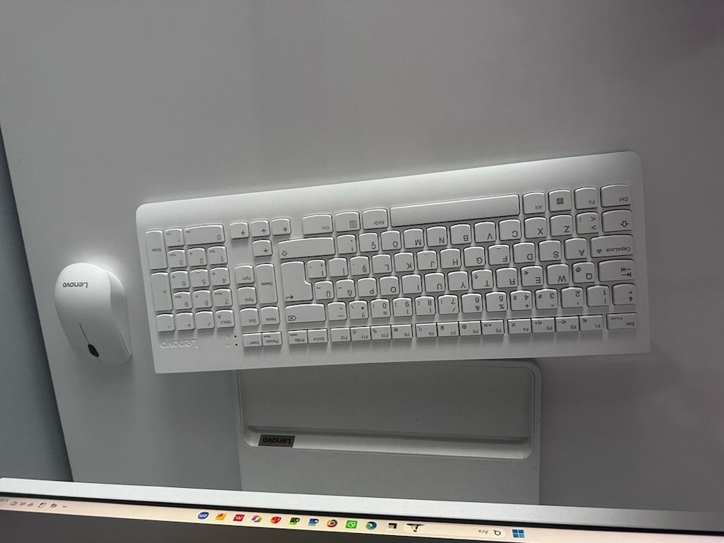 Lenovo 27 inç masaüstü bilgisayar - 3