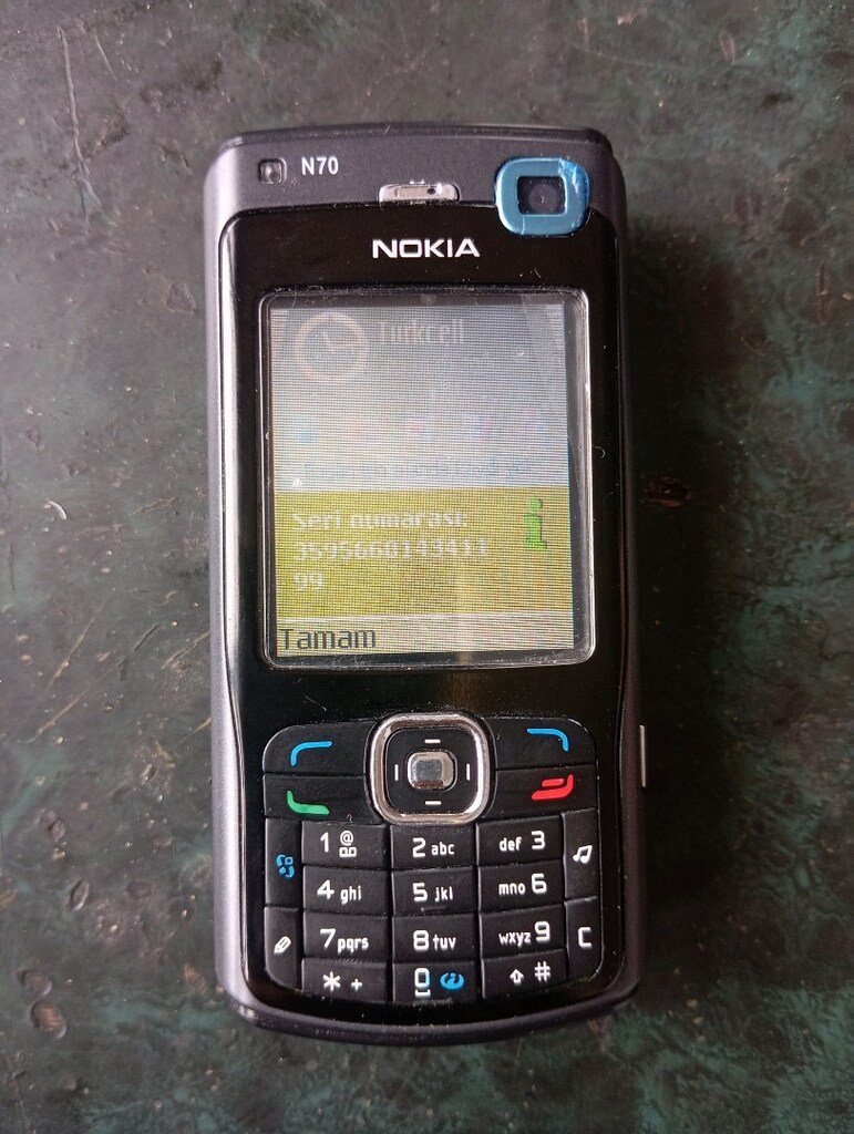 Nokia n70 - 2