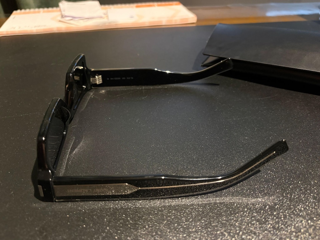 Saint Laurent SL 572 - 9