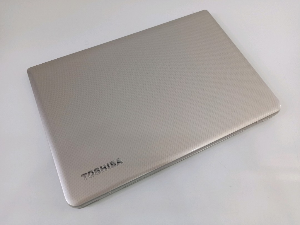 Toshiba Satellite CL10-B-102 İntel Celeron 2 GB Ram 32 GB Rom 13 inç - 7
