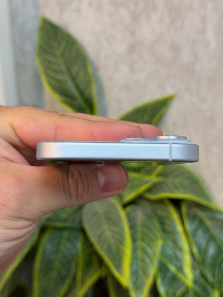 iPhone 15 -128- (TR) Takas olur - 5