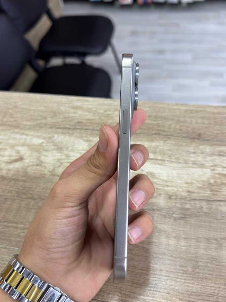 NATUREL ZARİF RENK IPHONE 15 PRO MAX - 3