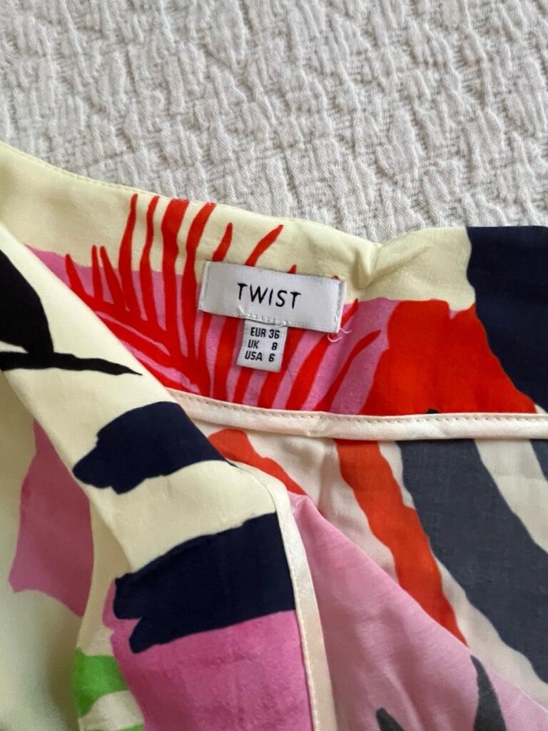 Twist Marka Desenli Beyaz Etek - 4
