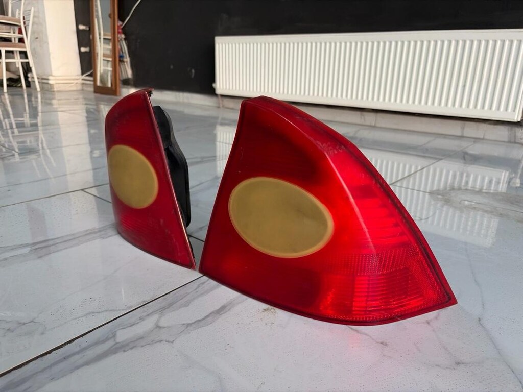 FORD FOCUS STOP SAĞ SOL SET - 2