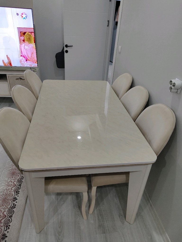 Yemek odası takımı - 2