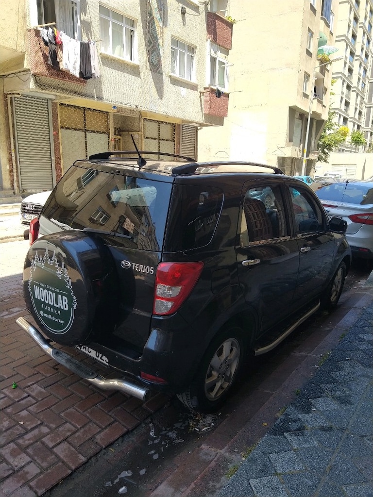 Daihatsu terios - 4