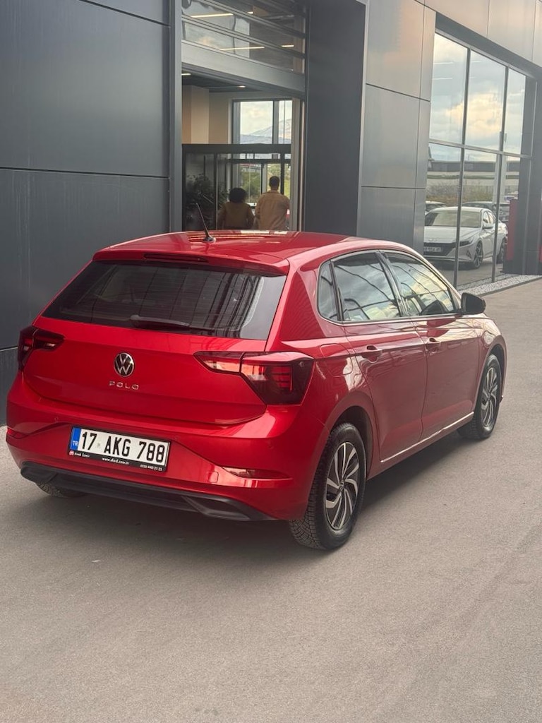 Sahibinden Hatasız Boyasız Tramersiz Servis Bakımlı Polo Life - 3