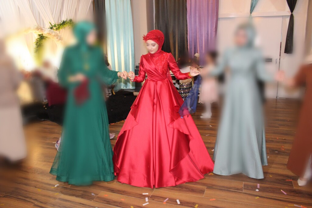 Kırmızı Tesettür Saten Kınalık Abiye - 2
