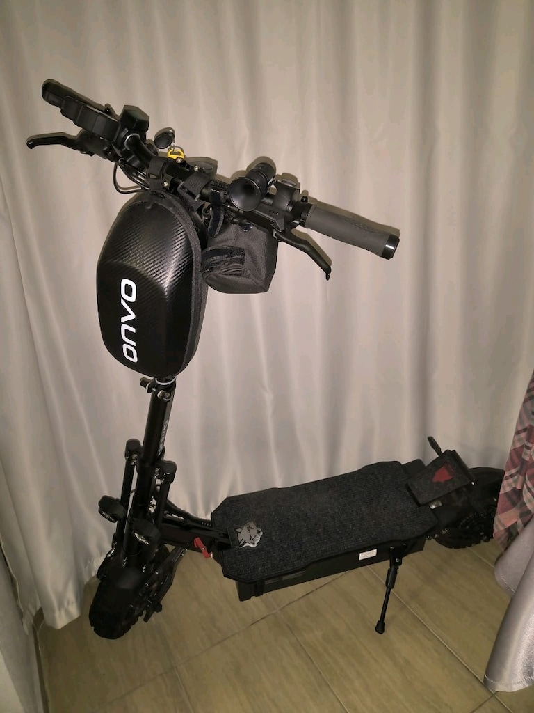 onvo rx7 4000watt scooter 226 km de.1 yıl garantisi kaldı. - 3
