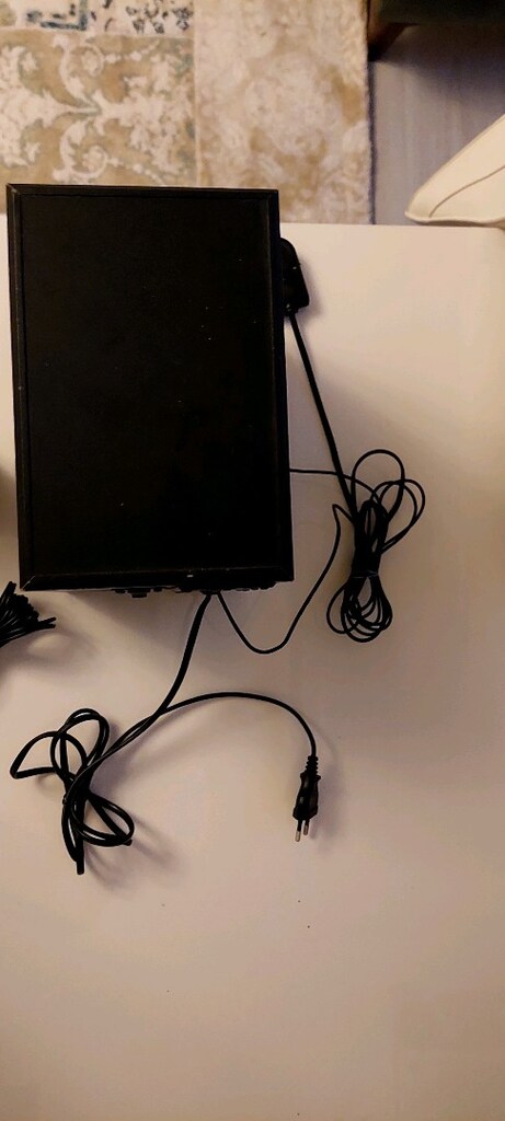 Logitech ses sistemi 2+1 - 6