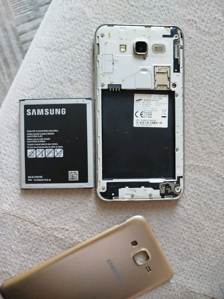 samsung j7 - 3