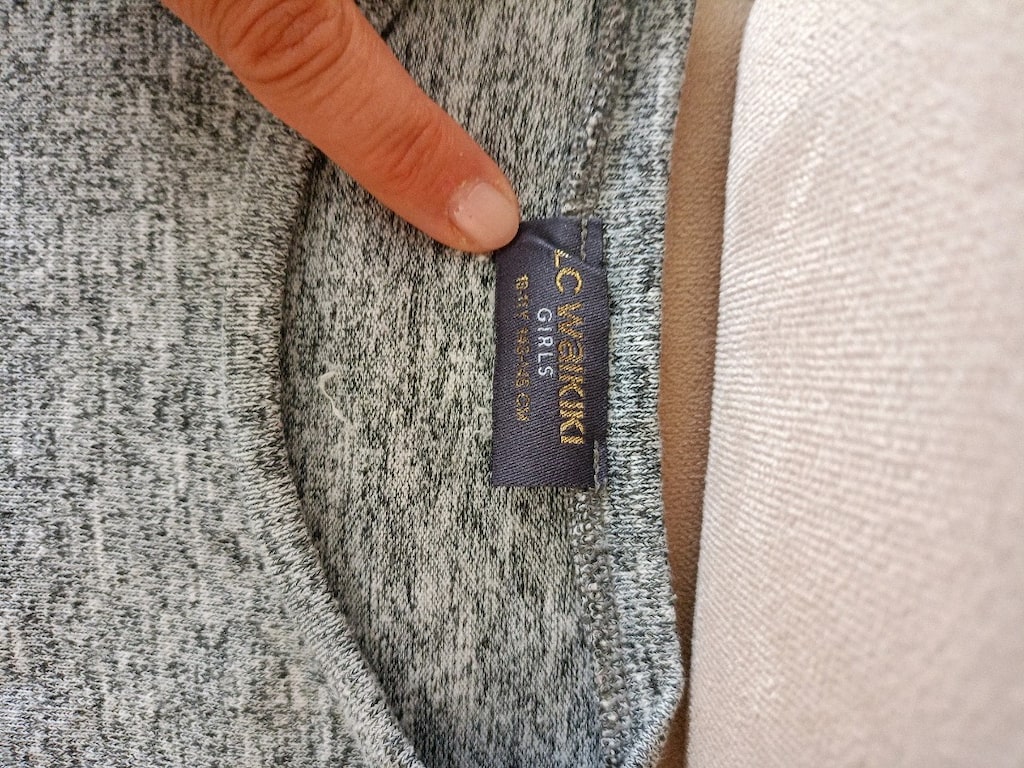 4 sweatshirt - 6
