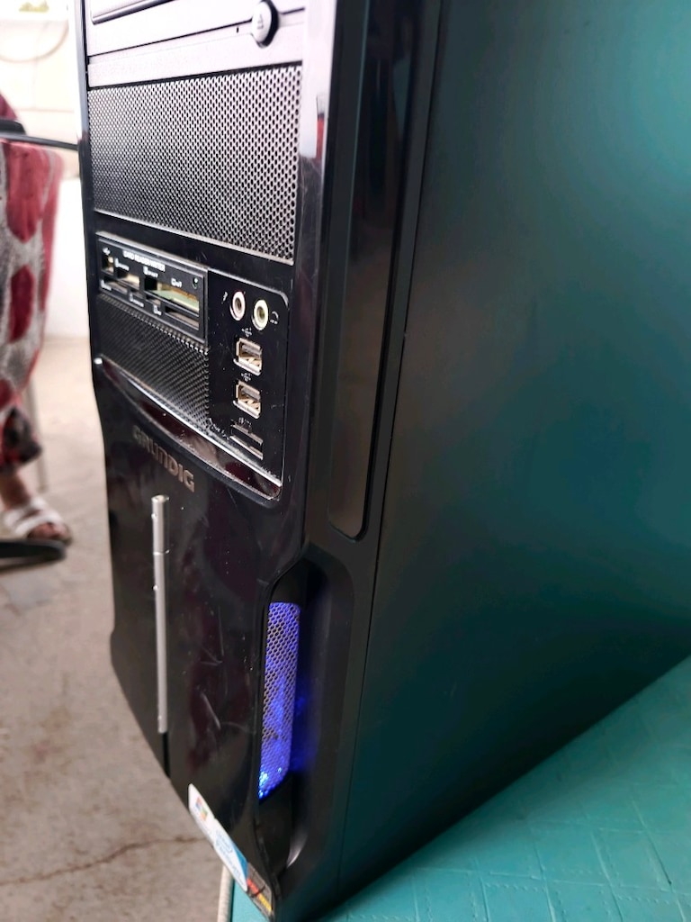 Bilgisayar kasası kılavye maus 320 CB harddisk. - 4