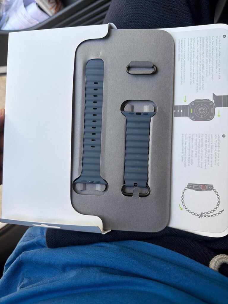Apple 49 mm Demir Mavisi Ocean Kordon - Siyah Titanyum - 3