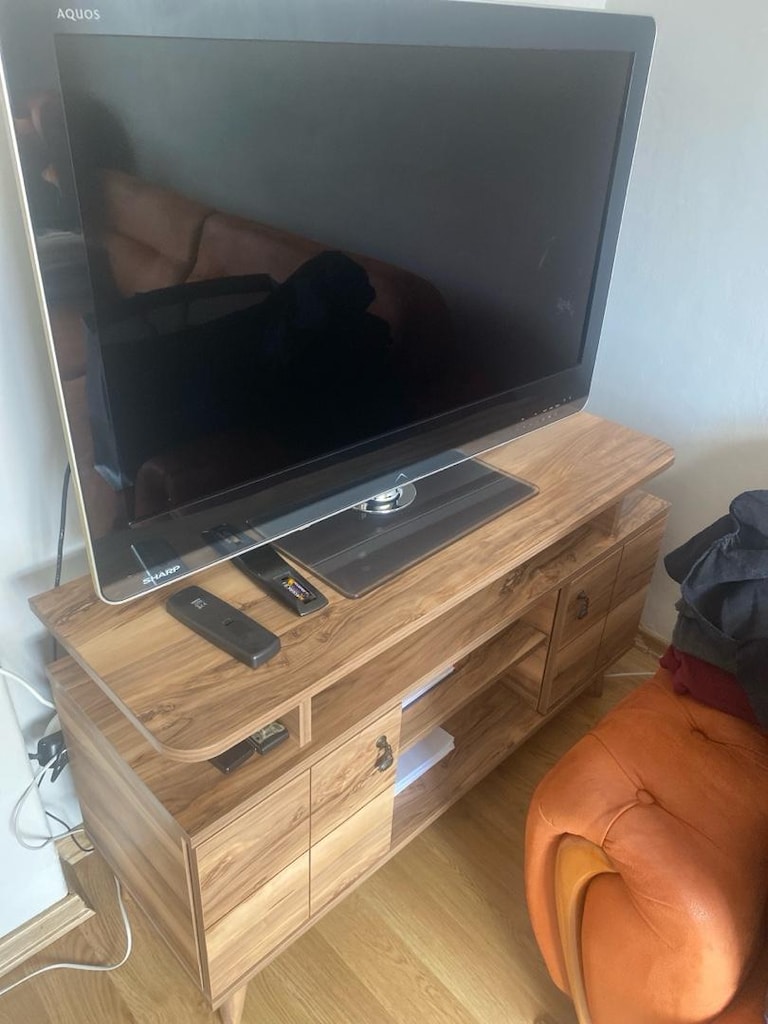 televizyon ünitesi