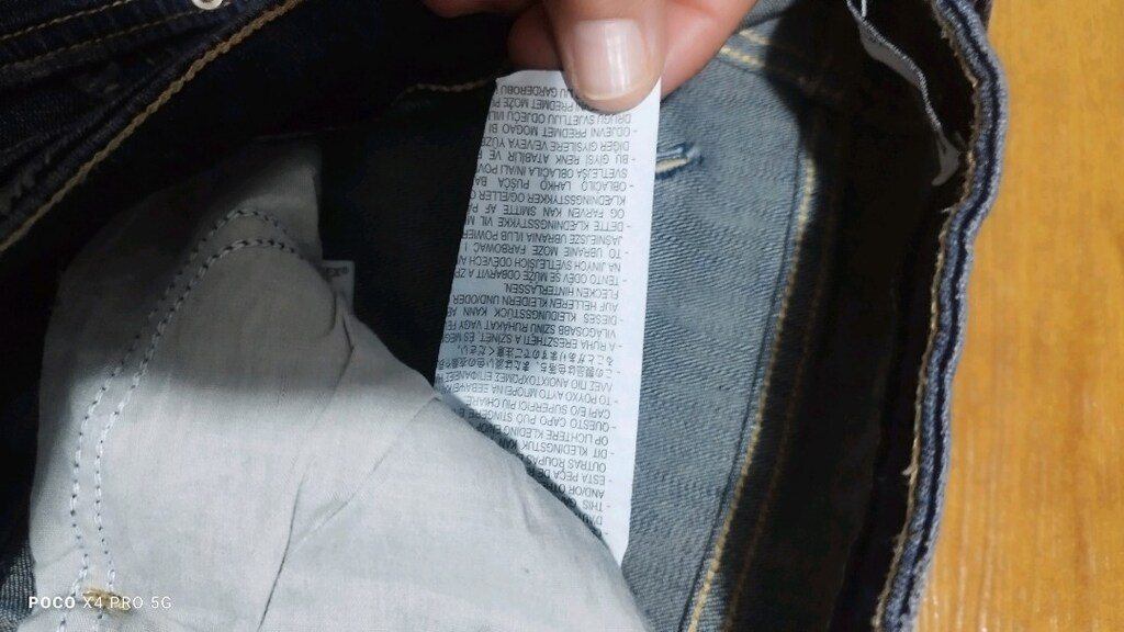 #Zara jeans pantolon.Piyasası çok pahalıdır...Çokça eşofman var. - 4