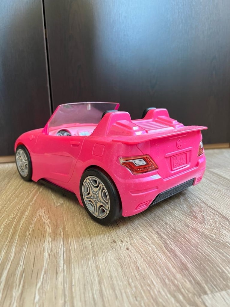 Barbie üstü açık pembe araba - 5