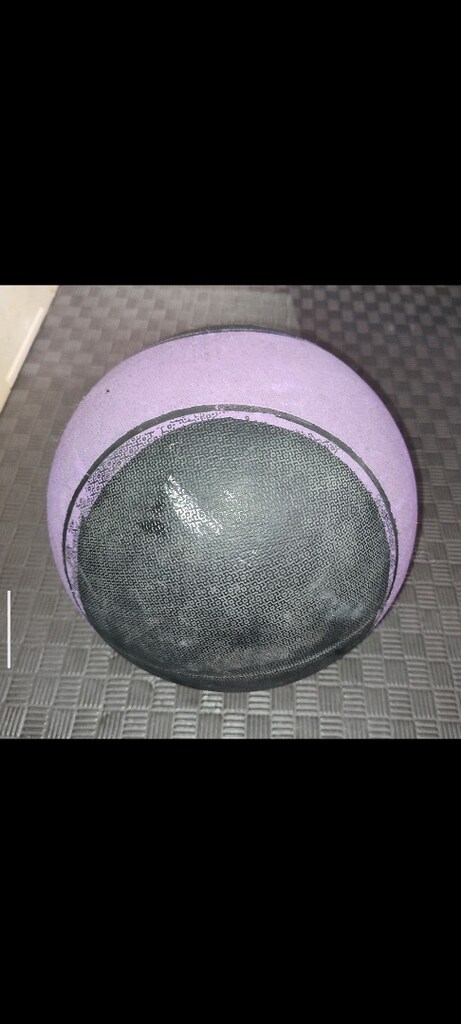 6 Kg Zıplayan Model Sağlık Topu - 3