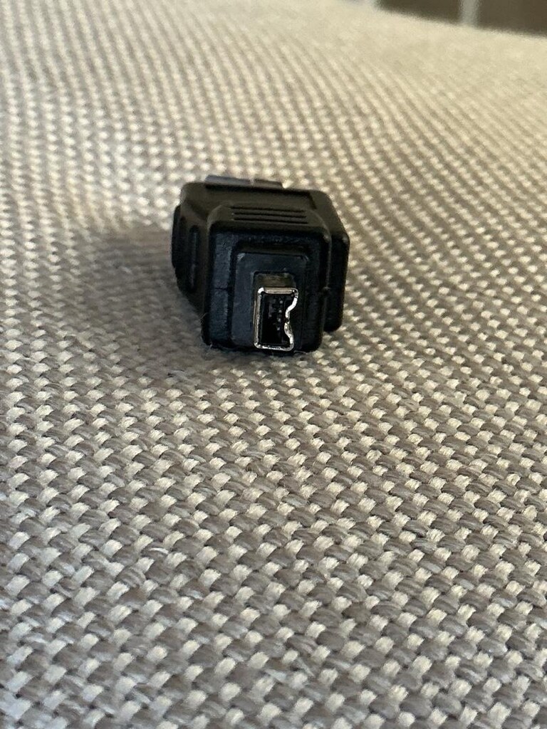 FİREWİRE TO MİNİ DV ADAPTÖR - 9