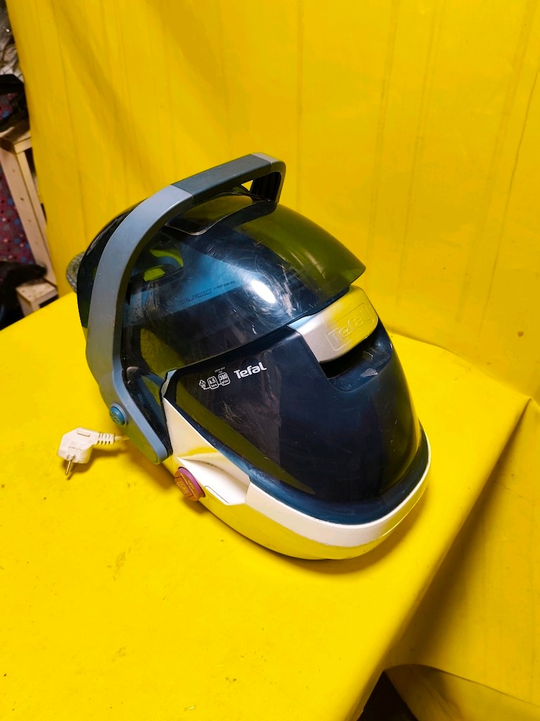 Tefal marka buhar kazanlı ütü - 2