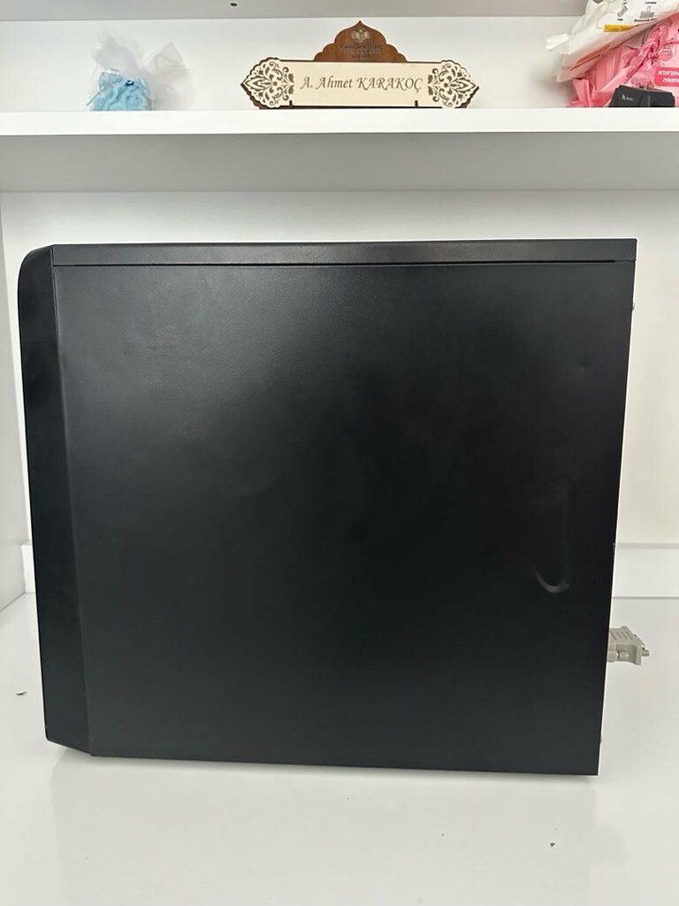 Fujitsu Masaüstü Bilgisayar + Monitör | i3 | 8GB RAM | 256GB SSD - 2