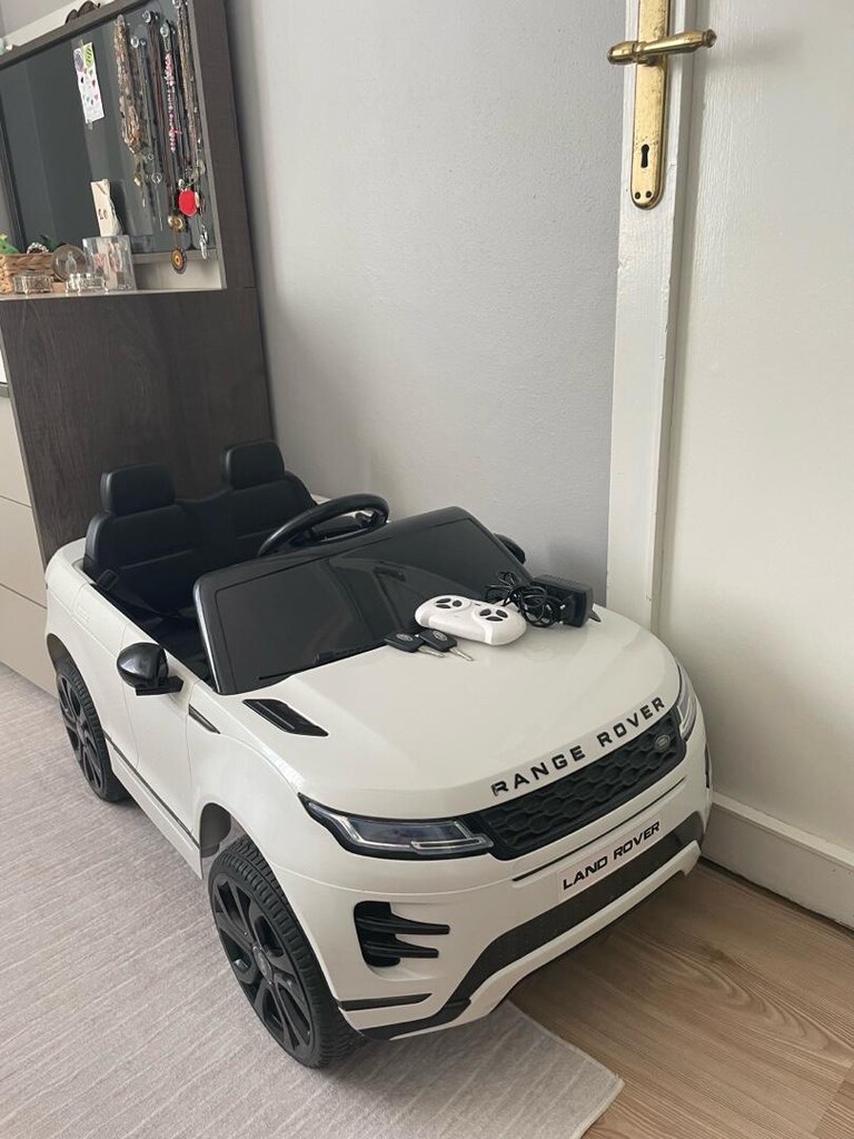 Range Rover akülü araba - 6