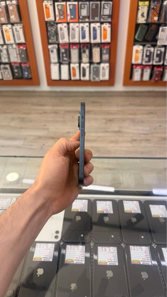 iPhone 14 128GB - 6