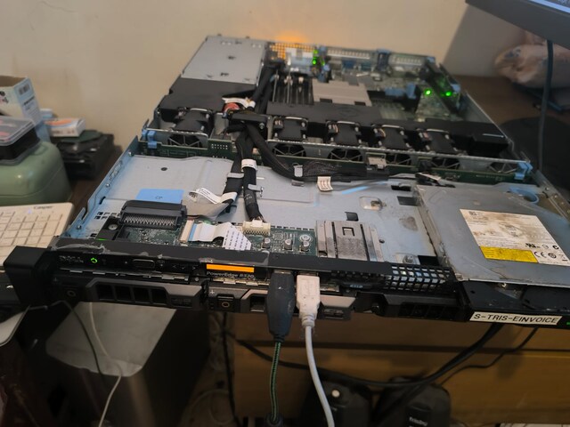 dell R320 server