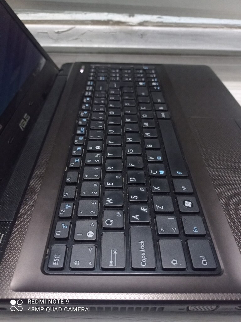 Dizüstü Bilgisayar Asus - 5