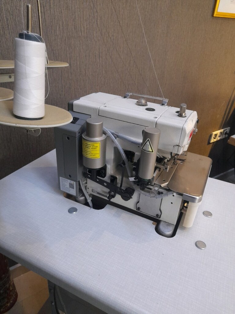 4iplik Direct Drive Full Otomatik Overlok makinesi - 9
