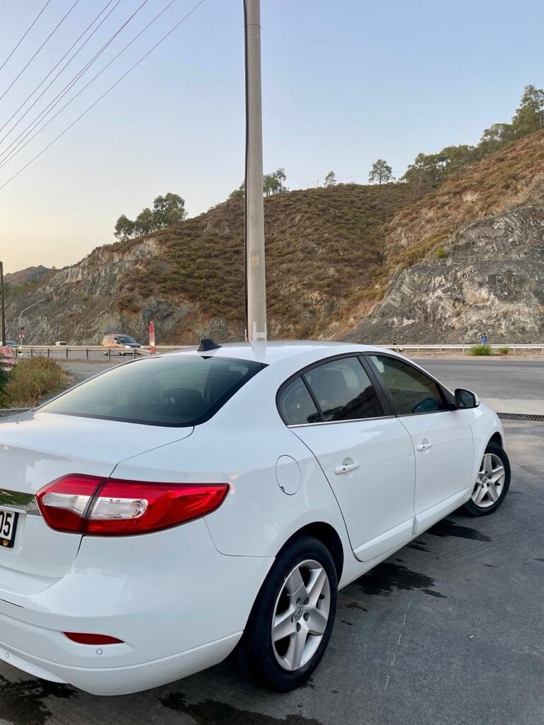 RENAULT FLUENCE 2015 DİZEL OTOMATİK - 3