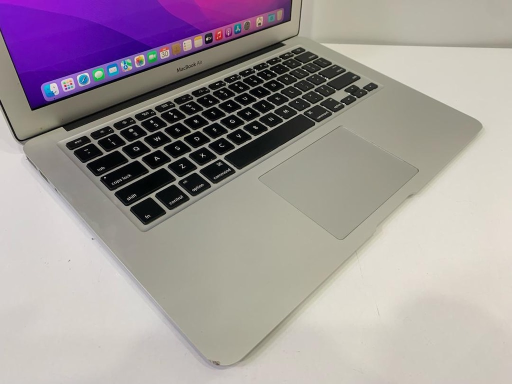 MacBook Air 2017 i5 8 Ram 256 Ssd 13 inç - 10