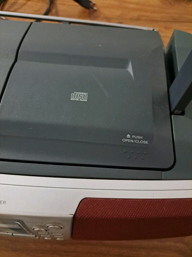sony cd kaset çalar radyo hiçbir sıkıntısı yok alarm özellikli - 3